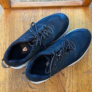 Hoka Clifton 6 women’s